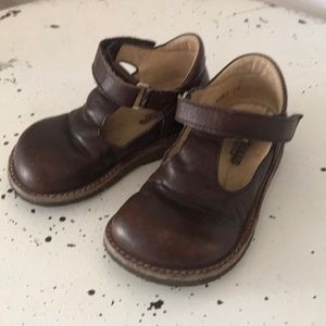 Angulus toddler leather shoes sz 24 Mamma Owl